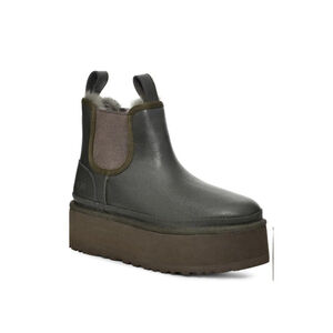 UGG Neumel Chelsea Platform Boots Leather Forest Green